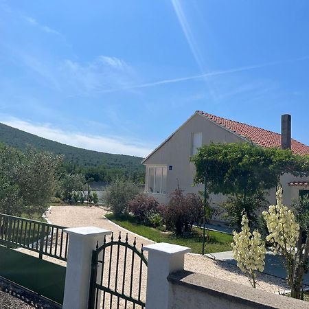 Vila Mediterranean Olive Waterfallskrka-Croatia Gulin Exteriér fotografie