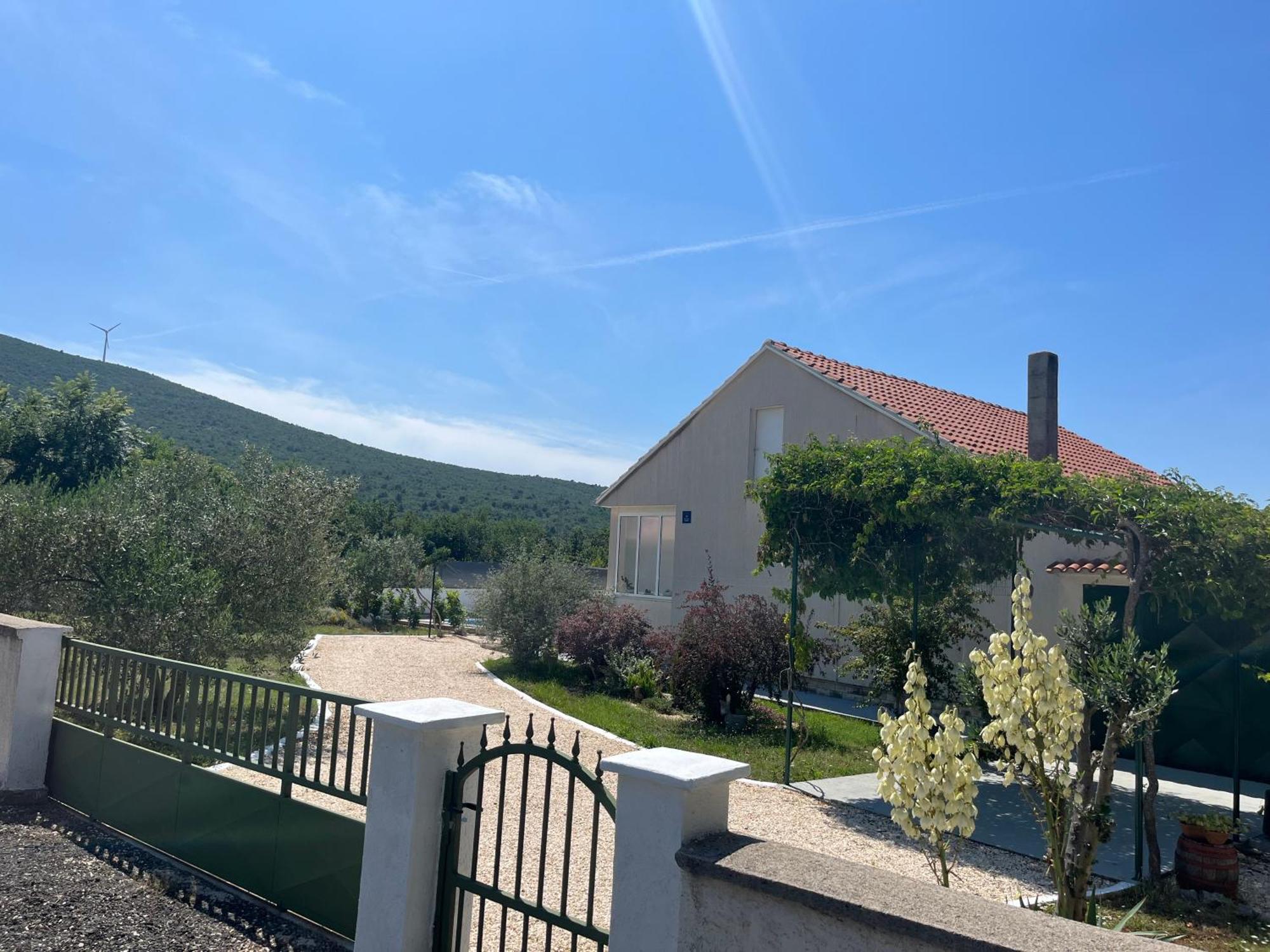 Vila Mediterranean Olive Waterfallskrka-Croatia Gulin Exteriér fotografie